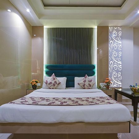 Hotel Baba Deluxe Near New Delhi Railway Station And City Center -By Rcg Hotels Ngoại thất bức ảnh