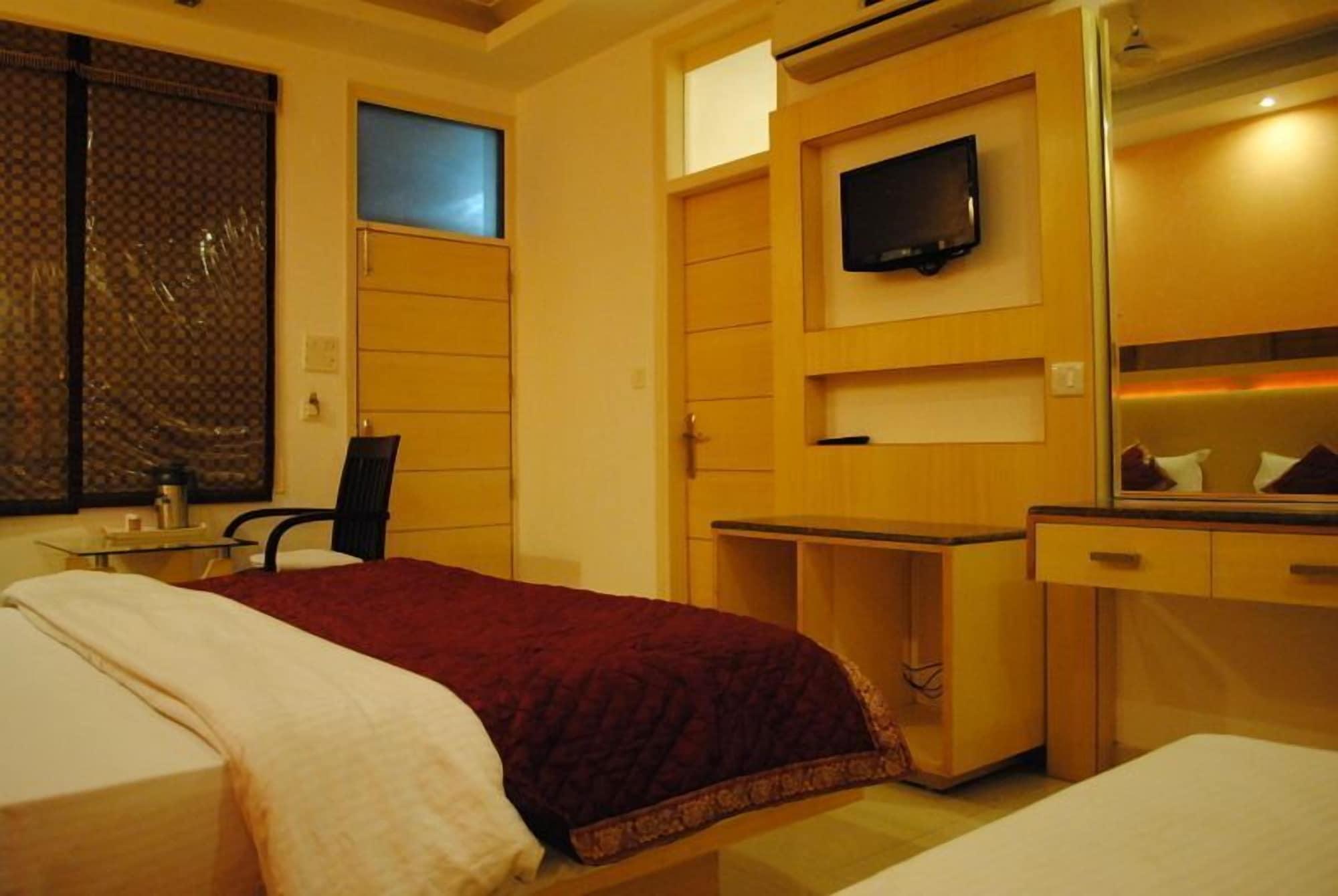 Hotel Baba Deluxe Near New Delhi Railway Station And City Center -By Rcg Hotels Ngoại thất bức ảnh