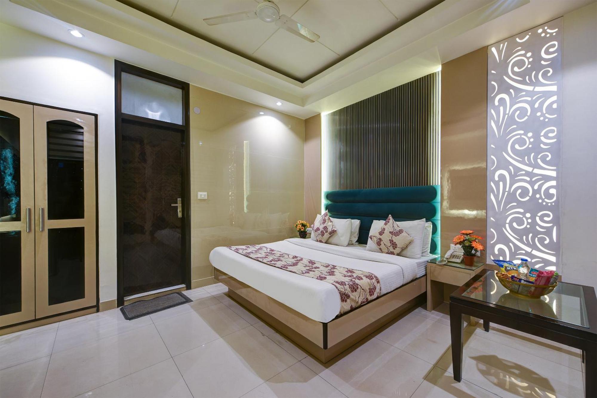Hotel Baba Deluxe Near New Delhi Railway Station And City Center -By Rcg Hotels Ngoại thất bức ảnh