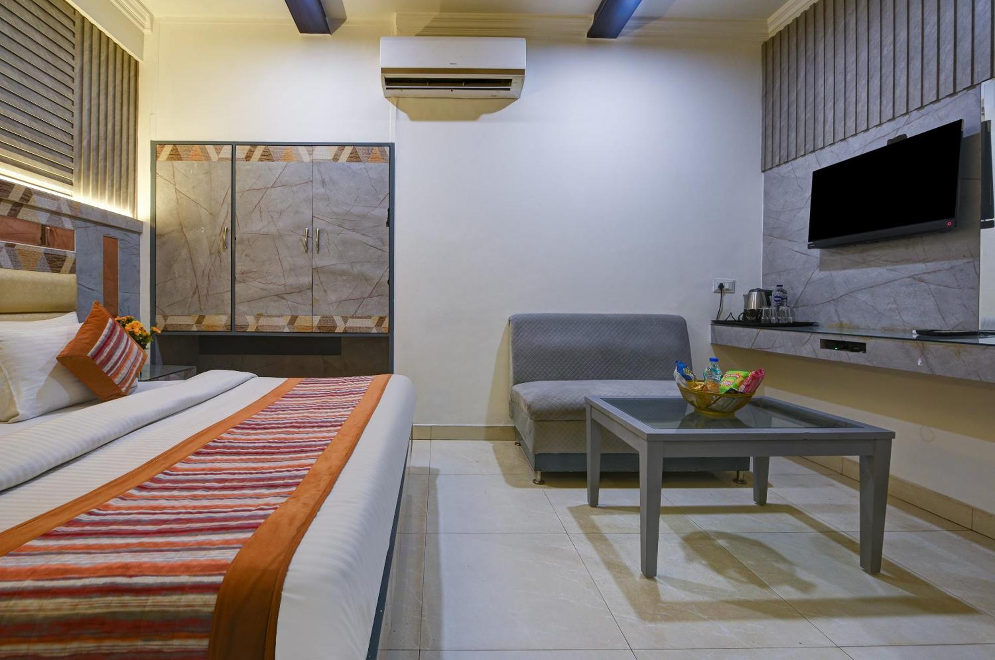 Hotel Baba Deluxe Near New Delhi Railway Station And City Center -By Rcg Hotels Ngoại thất bức ảnh