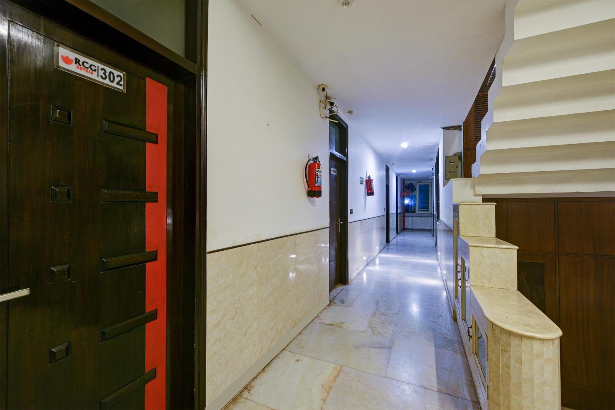 Hotel Baba Deluxe Near New Delhi Railway Station And City Center -By Rcg Hotels Ngoại thất bức ảnh